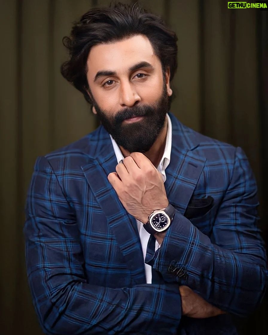 Ranbir Kapoor Instagram - #Ranbirkapoor attends the Red Sea International Film Festival in Jeddah.