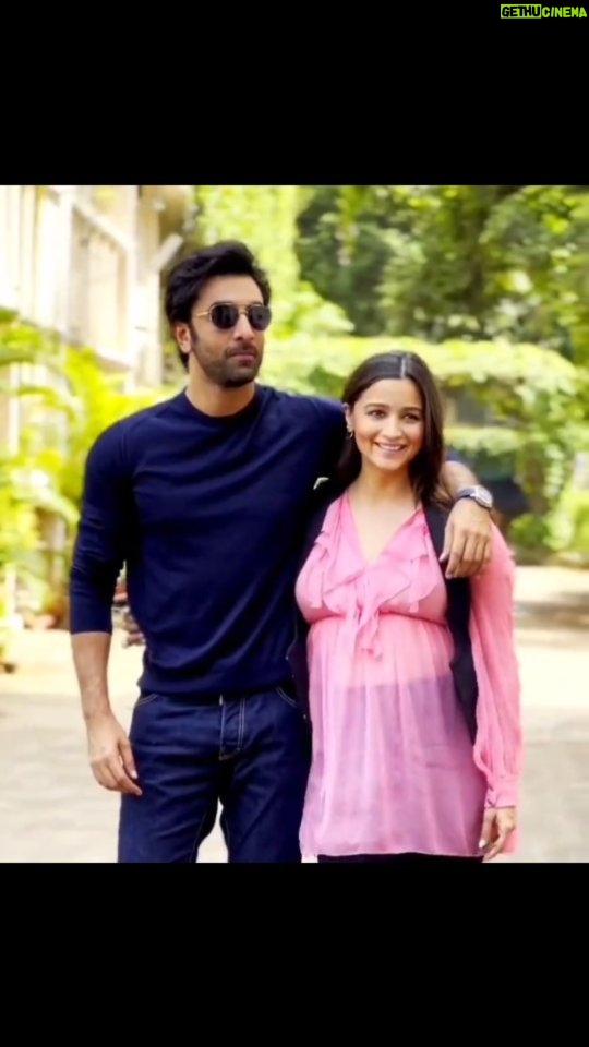 Ranbir Kapoor - 85.4K Likes - #RanbirKapoor and #AliaBhatt for the promotions of #Brahmastra 💥💗
