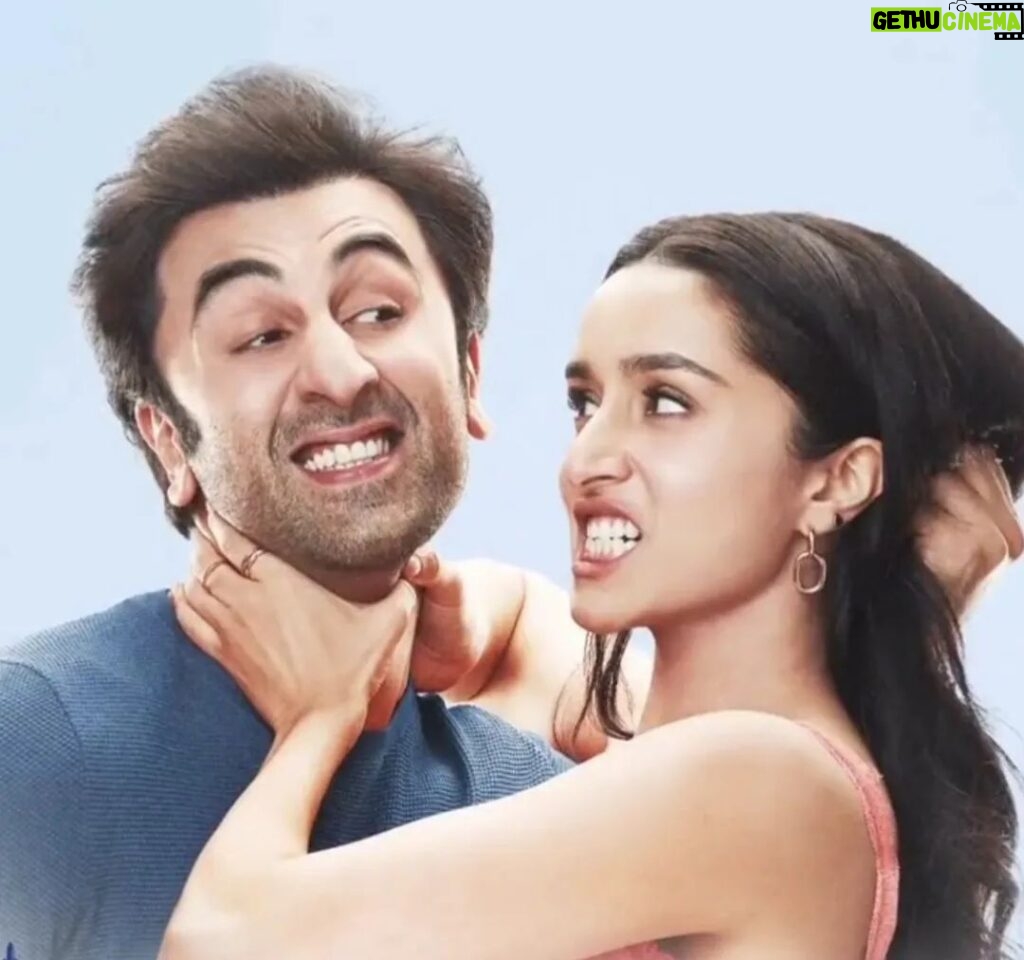 Ranbir Kapoor Instagram - ‘TJMM’ ADVANCE BOOKING STATUS… NOTE: Tickets sold for *Wednesday* / *Day 1* at NATIONAL CHAINS… Update: Sunday, 3.30 pm… Total… ⭐️ #PVR: 4,500 ⭐️ #INOX: 1,800 ⭐️ #Cinepolis: 1,200 Total tickets sold for *Day 1*: 7,500 #TuJhoothiMainMakkaar #ranbirkapoor #shraddhakapoor