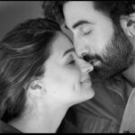 Ranbir Kapoor Instagram - BIG DAY for #Ranbiralia 💞 #6nov #AliaBhatt and #RanbirKapoor welcome their 1st child, a baby girl ✨