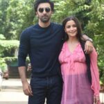 Ranbir Kapoor Instagram - 🖤💗 #RanbirAlia #Ranbirkapoor #aliabhatt