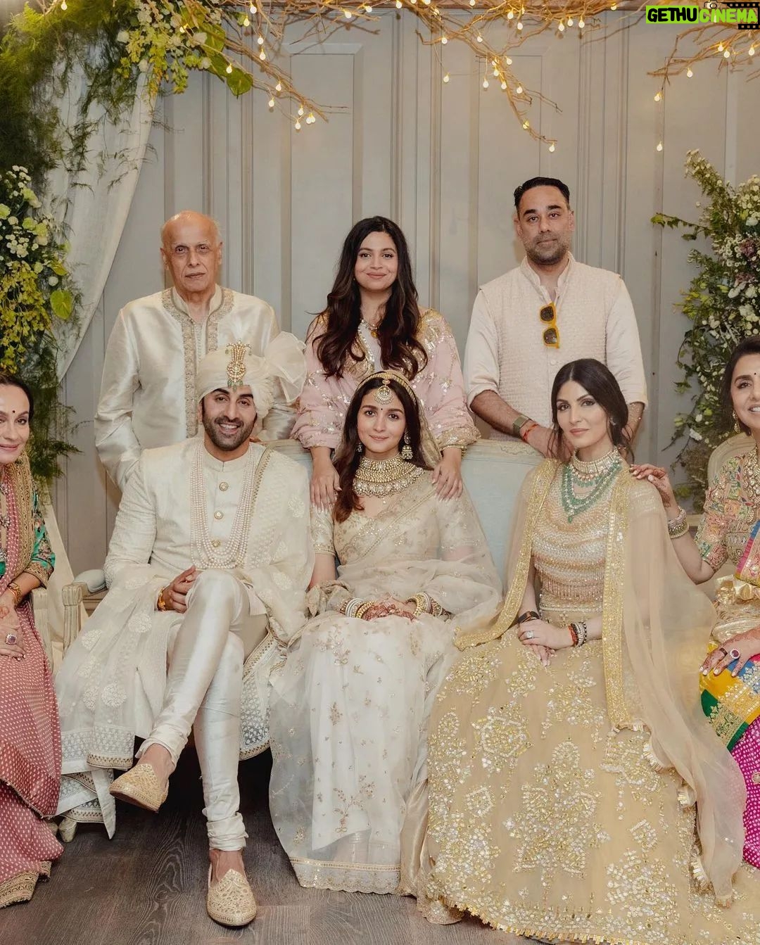 Ranbir Kapoor - 63.9K Likes - Fam ❣️
#ranbirkapoor #AliaBhatt #RanbirAlia