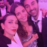 Ranbir Kapoor Instagram - #KarismaKapoor shares a picture with #AliaBhatt and #RanbirKapoor from their wedding reception.