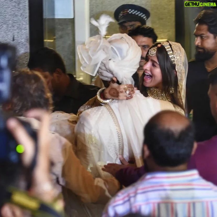 Ranbir Kapoor - 62.4K Likes - ❤❤🧿🧿
#RanbirAliaWedding #RanbirKapoorAliaBhattWedding #RanbirKapoor #AliaBhatt
