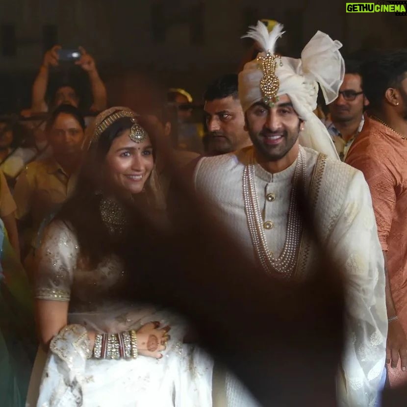 Ranbir Kapoor - 62.4K Likes - ❤❤🧿🧿
#RanbirAliaWedding #RanbirKapoorAliaBhattWedding #RanbirKapoor #AliaBhatt