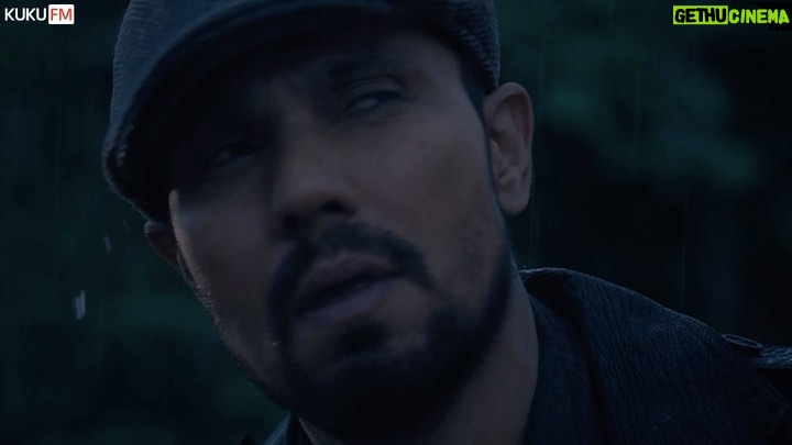 Randeep Hooda Instagram - “Aa raha hu main, sirf Kuku FM par. Suniye meri Kahani #Sherlock : The Curse of Bhaskarvilla only on Kuku FM. Download the APP now Follow @Kuku_FM #SherlockOnKukuFM #reelsinstagram #reelsindia #explore #trending #reelkarofeelkaro