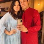 Randeep Hooda Instagram – From ours to yours 
#HappyDiwali 🪔🪔🧨🧨🎇🎇🎇

#Diwali #ShubhDeepawali