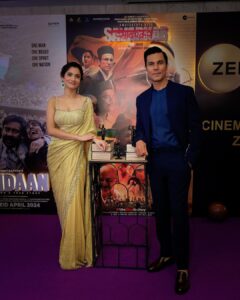 Randeep Hooda Instagram - Reel-life Yamuna Bai and Swatantrya Veer Sawarkar in a candid conversation✨ Save the date, March 22! Are you excited🤩💛 #Ankita #AnkitaLokhande #RandeepHooda #ZeeStudios #ZeeCineAwatds #Gratitude #LegendsStudio #AnandPandit [Ankita Lokhande, Randeep Hooda, Zee Studios, Awards]