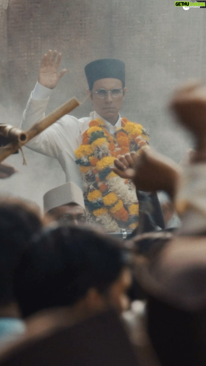 Randeep Hooda Instagram - Dive into history with #SwatantryaVeerSavarkar - the unsung hero who fought fearlessly for making “Akhand Bharat” a reality. Trailer out now. (Link in bio) In cinemas 22nd March. #VeerSavarkarOn22March #WhoKilledHisStory @zeestudiosofficial @randeephooda @anandpandit @officialsandipssingh @yogirahar31 @anandpanditmotionpictures @officiallegendstudios @randeephooda_films @avakfilms @lokhandeankita @amit.sial @iampallesingh @crimrinal @rajeshkhera1 @alwaystheantagonist @tirrtha @anjalihoodamd @mathiasduplessy @sandeshshandilya @sambata__00 #JayPatel @alwaystheantagonist @utkarshnaithani @i.samkhan @roopa_pandit @zeecinema @anuragbedii @zeemusiccompany @anwarali.khan.568 @jelly_bean_ent @panchalic @renukapillai_official @sonukuntalofficial @whiteapplellp @krishna.arvind @kameshkarna @varunmishra @savarkarthefilm @roopesh6699 #RandeepHooda #VeerSavarkar #Savarkar #explore #reelsinstagram #reelsindia
