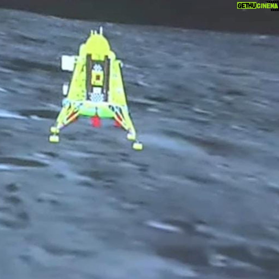 Randeep Hooda Instagram - #VandeMataram Moment of Triumph🇮🇳 Big congratulations to our great scientists, technicians and every person at @isro.in whose determination and hardwork has led to the successful soft landing of #chandrayaan3 on the moon's South pole. #Chandrayaan3Landing #chandrayaan_3 #ISRO #MoonMission