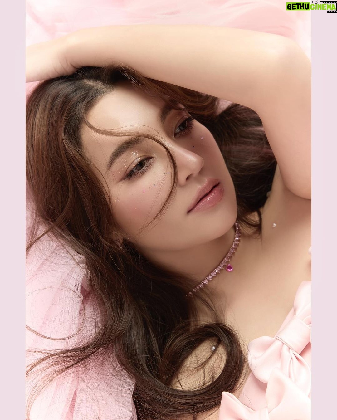 Ranee Campen Instagram - Don’t worry, I’m precise From your cupid 💘 แฮปปี้วาเลนไทน์นะคะทุกคน
