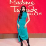 Ranee Campen Instagram - I’m excited to announce that my wax figure is now in Madame Tussauds Thailand (Coming to other locations soon!) and I am extremely proud to represent Thailand by wearing the national costume of Thailand. Thank you to the Madame Tussauds team. Everything just looks like she’s about to come to life. It exceeded my expectations! ทุกคนว่ายังไงบ้าง เหมือนมั้ยคะ😊 @madametussauds @madametussaudsbangkok_official #madametussauds #bellaranee #bellaraneecampen #หุ่นขี้ผึ้งเบลล่า