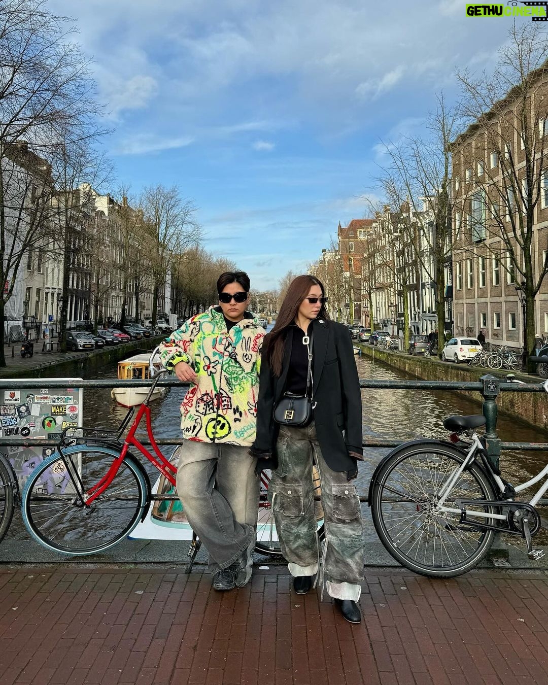 Ranee Campen Instagram - 🥳🎉 #amsterdamà¸à¸±à¸¡à¹€à¸šà¸£à¸¥à¹ˆà¸²à¸žà¸±à¸‡à¹„ม่ไหว