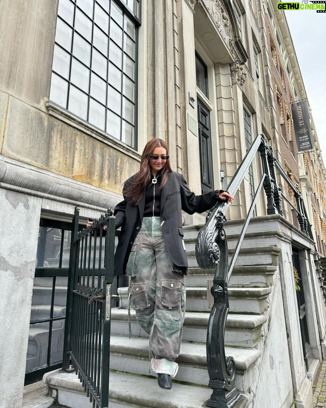 Ranee Campen Instagram - 🥳🎉 #amsterdamà¸à¸±à¸¡à¹€à¸šà¸£à¸¥à¹ˆà¸²à¸žà¸±à¸‡à¹„ม่ไหว