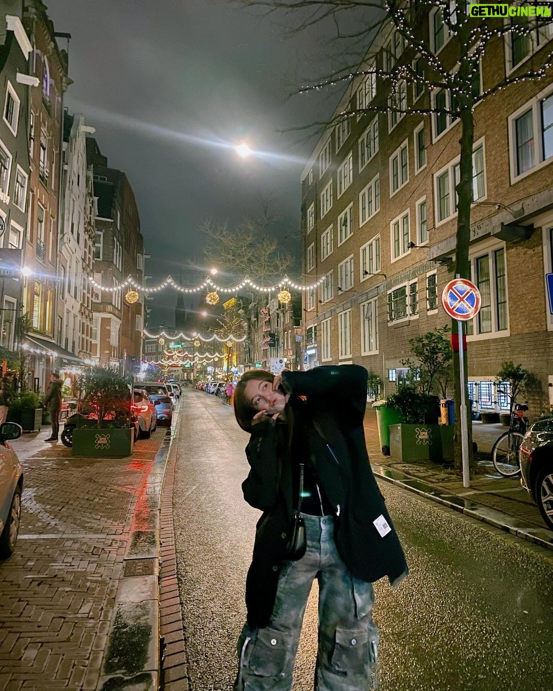 Ranee Campen Instagram - 🥳🎉 #amsterdamà¸à¸±à¸¡à¹€à¸šà¸£à¸¥à¹ˆà¸²à¸žà¸±à¸‡à¹„ม่ไหว