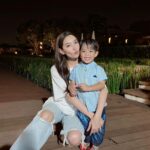 Ranee Campen Instagram - ลอยกระทง ๒๕๖๖ กับเกเก้น @littledavindiary และเด็กๆ ค้าบ 👧🏻💓👦🏻