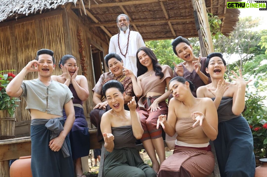Ranee Campen Instagram - เมื่อพรหมลิขิต เดินทางมาถึงตอนจบ.. กว่าจะถึงวันนี้ 2 ปีที่ทำงานมากับโปรเจคนี้ ตื่นเต้น สนุก สุข พักๆ หยุดๆ (เนื่องจากโควิด) มาเริ่มมีอุปสรรค มีความกดดัน ความเครียด ถ่ายไปก็ถามถึงตอนต่อไปว่ามันจะไปต่อยังไง จบยังไง จบสวยไหม ปรึกษากับพี่หน่องเยอะเลยสำหรับประเด็นนี้ คือพูดได้ว่า เรื่องนี้คือครบเครื่องเรื่องความรู้สึกจริงๆ พุดตาน เบลมีหนึ่งเงื่อนไขสำคัญสำหรับเรื่องนี้ ต้องให้คนรักในตัวละครพุดตาน ในแบบที่ไม่แข่งกับคุณหญิงการะเกด ซึ่งไม่ง่ายเลยเพราะทุกคนเอ็นดูเกศสุรางค์ในร่างการะเกดกันไปหมดแล้ว แต่ไม่ถอดใจค่ะ สวมวิญญาณเล่นและทุ่มเทสุดๆ อิอิ พุดตานต้องมีความเป็นการะเกดเดิม และมีความพุดตานคนเท่ห์คนใหม่ เหมือนเบลเล่นเป็น 2 ตัวละครตลอดเวลา แต่ก็ต้อง blend 2 คนนี้ให้กลมกลืนกัน ซึ่งยากมากกกกและใช้สมาธิสูงมาก ขอบคุณตัวละครสุดหินนี้ที่มีมิติสุดๆ ที่ทำให้เบลได้มีโอกาสพัฒนาการแสดงของตัวเองไปอีกแบบ หวังว่าทุกคนจะรัก ชื่นชอบ เอ็นดูพุดตานอีกคนนะคะ เกศสุรางค์ (ในร่างคุณหญิงการะเกด) ยังสนุกอยู่เสมอที่ได้เล่นตัวละครนี้ energy ความสดใสที่ต้องพอดีๆ เพราะเธอมีลูก 4 แล้วอย่าลืม 555 ประเด็นนี้แหละค่ะที่เครียดที่สุดว่าคนจะเชื่อมั้ย จะตั้งคำถามมั้ย แต่สุดท้ายเราก็ต้องทำหน้าที่ของเราให้ดีที่สุด ถ้าเรื่องนี้ขาดคุณหญิงไปก็คงจะไม่สมบูรณ์จริงๆ การะเกด (เดิม) เธอมาน้อย แต่ต้องทรงพลัง เบลรู้สึกทุกครั้งที่ได้เล่นเป็นการะเกด ว่าเธอคนนี้สุดจริงๆ ความชัดเจนในความรู้สึก อารมณ์ กริยาท่าทาง ที่เบลจะปล่อยไม่ได้เลย และไม่คิดว่าเธอร้ายๆ คนนี้ แต่ผู้ชมก็ยังรักเธอ ขอบคุณที่ยังคิดถึงและเรียกร้องอยากเห็นการะเกดกันอีกเยอะๆ นะคะ ภูมิใจในตัวเธอจัง เบลขอขอบคุณช่อง 3 บรอดคาสท์ไทยเทเลวิชั่น พี่หน่อง คุณรอมแพง ป้าแดง และผู้เกี่ยวข้องทุกๆ คน ที่ให้โอกาสเบลอีกครั้งสำหรับโปรเจคนี้ | ขอบคุณทีมงานและนักแสดงทุกคนที่ทำหน้าที่อย่างเต็มที่ ทั้งทีมเบื้องหน้าเบื้องหลัง ฝ่าย support นักแสดงที่ทั้งเข้าฉากหรือไม่ได้เข้าฉากด้วยกัน ปล. พี่นาย match แฝดเก่งมากค่ะ | ขอบคุณพี่โป๊ป ที่ยังเป็นพาร์ทเนอร์ที่ดีเสมอในทุกตัวละคร | และขอบคุณคุณผู้ชมที่รอคอยรวมถึงยังให้การตอบรับพวกเราอย่างล้นหลาม ขอบคุณพรหมลิขิต ที่ทำให้เราได้เจอกันนะคะ 🫶🏻 #พรหมลิขิตตอนจบ #พรหมลิขิต เบลล่า ราณี แคมเปน รับบท พุดตาน / การะเกด / เกศสุรางค์