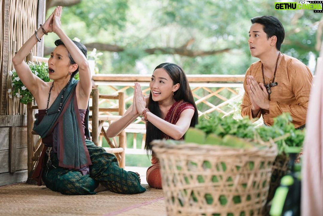 Ranee Campen Instagram - วันจันทร์หน้าตอนจบแล้ว ปากำลังใจให้เรารัวๆ เลยนะออเจ้า🫶🏻 #พรหมลิขิตep25 #พรหมลิขิต