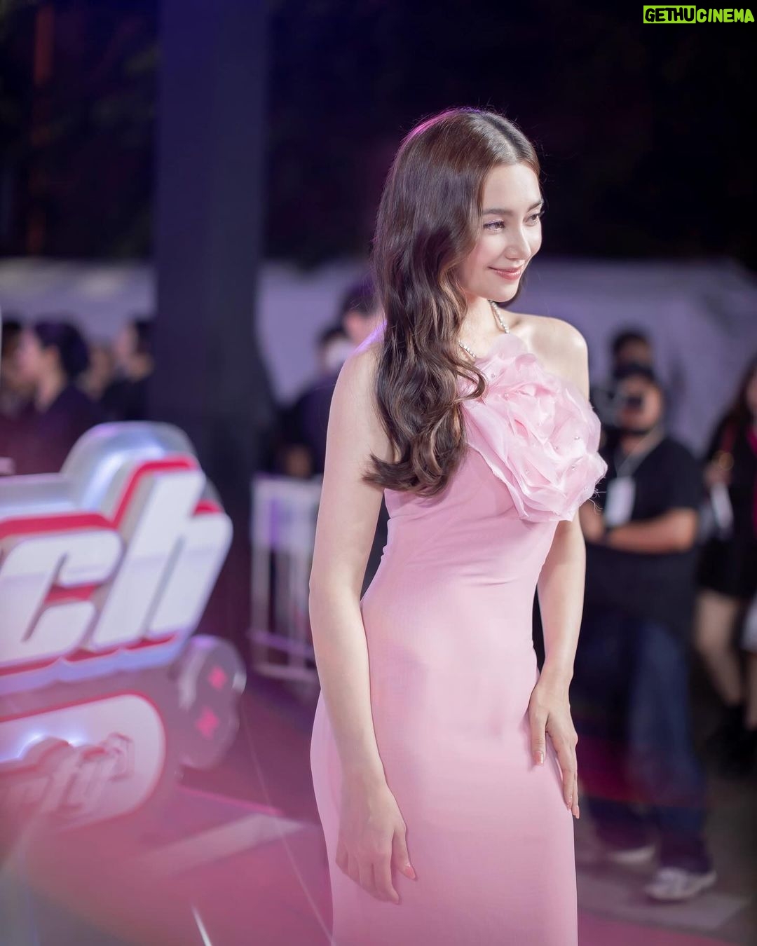 Ranee Campen Instagram - ชั้นข้ามเวลาเพื่อมา.. งาน event 💖👋🏻