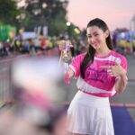 Ranee Campen Instagram - วิ่งเร็วระวังล้ม วิ่งกับผมระวังรักนะค้าบ🤭 #OPPOxBangkokMarathon #InspirationAhead