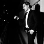 Rangga Azof Instagram – stylist @wanda_haraa 
suit by @sasdesigns 
photografer @babambramaditia
