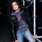 Rangga Azof Instagram – 🔥
captured by @wongsim
makeup by @bubahalfian
hairstyling @opick_hairstylist
Outfits from @storyoflanvin
styled by @revashion
fashion team @fahadscale