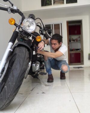 Rangga Azof Instagram - Motor