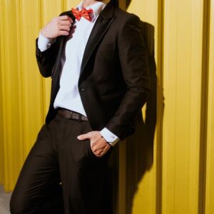 Rangga Azof Instagram - stylist @wanda_haraa 
suit by @sasdesigns 
photografer @babambramaditia