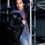 Rangga Azof Instagram – 🔥
captured by @wongsim
makeup by @bubahalfian
hairstyling @opick_hairstylist
Outfits from @storyoflanvin
styled by @revashion
fashion team @fahadscale