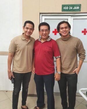 Rangga Azof Instagram - Bersama orang2 hebat ..
