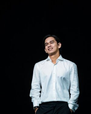 Rangga Azof Instagram - Nikah ahh.. dah tua