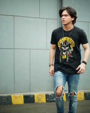 Rangga Azof Instagram - @abudherypastrana 🌹
