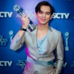 Rangga Azof Instagram - Sctv Awards 2022 -Custom suit by @sasdesigns @rakeshd18 -Styled @wanda_haraa #wandaharaaproject -Hairdo @ichanaahair -Photo by @armanfebryan