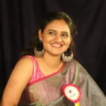 Ranjani Raghavan Instagram – ಕುಮಾರಿ ತುಳಸಿ ಹೆಗಡೆಯ ಯಕ್ಷಗಾನ, ಕಣ್ಣನ್ ಮಾಮನವರ ಪ್ರಾಸ ಸ್ವಾರಸ್ಯ. ಕನ್ನಡದ ಅಸ್ಮಿತೆಯಂತಿರೋ ಗಣ್ಯರು, ಸಜ್ಜನ ಸಭೆ ಎಲ್ಲಾ ಸೇರಿ ಶಿರಸಿಲ್ಲಿ ನಡೆದ
“ನಮ್ಮನೆ ಹಬ್ಬ” ಒಂದು ಮಾದರಿ ಕಾರ್ಯಕ್ರಮವಾಗಿತ್ತು😊 Sirsi, Karnataka
