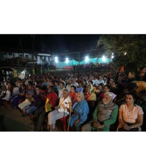 Ranjani Raghavan Instagram - ಕುಮಾರಿ ತುಳಸಿ ಹೆಗಡೆಯ ಯಕ್ಷಗಾನ, ಕಣ್ಣನ್ ಮಾಮನವರ ಪ್ರಾಸ ಸ್ವಾರಸ್ಯ. ಕನ್ನಡದ ಅಸ್ಮಿತೆಯಂತಿರೋ ಗಣ್ಯರು, ಸಜ್ಜನ ಸಭೆ ಎಲ್ಲಾ ಸೇರಿ ಶಿರಸಿಲ್ಲಿ ನಡೆದ
“ನಮ್ಮನೆ ಹಬ್ಬ” ಒಂದು ಮಾದರಿ ಕಾರ್ಯಕ್ರಮವಾಗಿತ್ತು😊