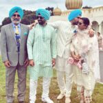 Rannvijay Singha Instagram – #grateful #blessed #thanful #family #satnamwaheguruੴ 🙏🏼🌑 Keysborough Gurdwara Sahib