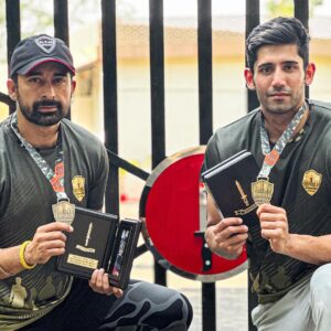 Rannvijay Singha Instagram - Infantry boys back to base camp. What an honor to be a part and flag off the @theinfantrymarathon today in MHOW. #indianarmy #jaihind