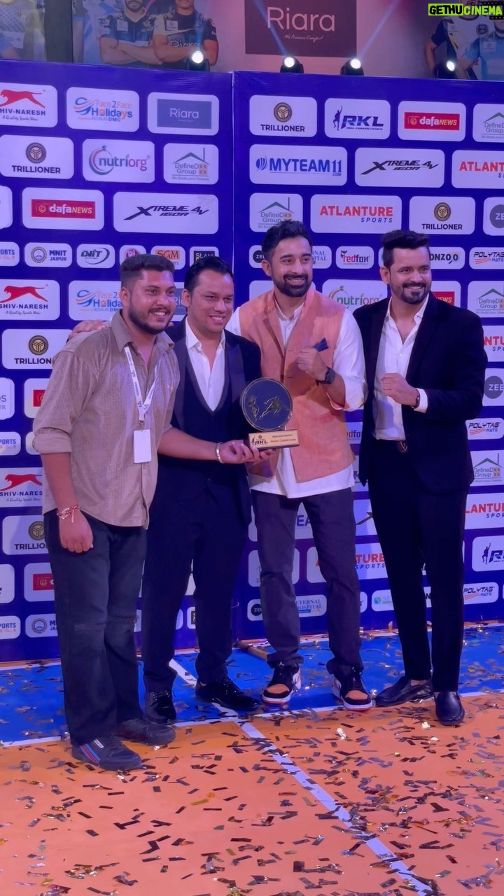 Rannvijay Singha - 55.8K Likes - What an amazing season! @realkabaddileague season 3 was a runaway hit! Now we gotta build from here! Letβs do it brothers @shubhamchoudhary58 and @lavish.choudhary_official