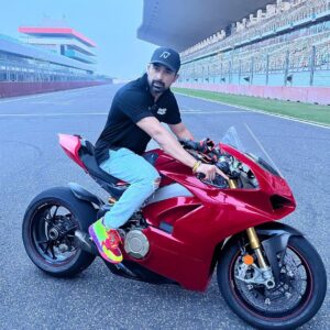 Rannvijay Singha Instagram - Still can’t believe that the @motogp is in India!! Tomorrow is Race day!#motogpbharat #budhcircuit @motogpbharat