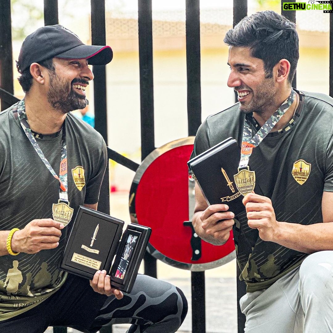 Rannvijay Singha - 82.8K Likes - Infantry boys back to base camp. What an honor to be a part and flag off the @theinfantrymarathon today in MHOW. #indianarmy #jaihind