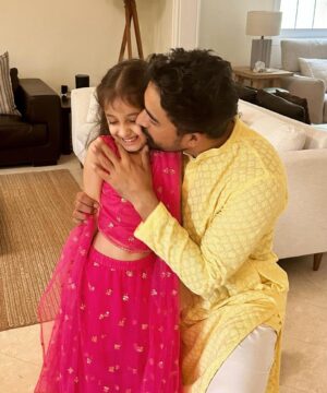 Rannvijay Singha Instagram - #Incollaboration with @firstcryindia 
This Diwali, let the festivities begin with a dash of style and a sprinkle of joy! Wishing you all a sparkling and Happy Diwali. Every Diwali my daughter is after me "What will I wear this time", deciding between her zillion shades of colors, and dresses!! So when it comes to dressing up my little one, @firstcryindia is my top choice. They've got a massive collection of ethnic wear and a world of fun toys! 🌟 

The twinkle in her eyes as she adorns ethnic wear is the greatest reward for a father's love and care. Use my code RANNVIJAYDW50 for an amazing 50% off on Fashion and 45% off on everything else. Like me Make your and your cherished one's Diwali even more special with the brightest, most colorful festive wear.🪔

 #firstcrywalidiwali23 #firstcrywaliDiwali #firstcryindia #firstcry #FussNowAtFirstcry #firstcryfashion #kidsfashion