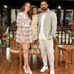 Rannvijay Singha Instagram – #sneakers with formal? Suits?- Yes 💯! Which one is ur favorite fit? Favorite sneaker ? Share ur picture wearing sneakers with formals too, use the #whatdafit !
#whatdafit #fashion #style #sneakerhead #sneakerheadindia 

👟
1. END x ASICS GEL-Lyte III
2. AIR JORDAN 1 MID ‘MILAN’
3. Travis Scott x Fragment x Air Jordan 1 Low
4. Adidas Originals Stan Smith trainers
5. Air Jordan 3 ‘Dark Mocha’ 
6. GEL-LYTE V ‘MULTI’
7. Adidas GAZELLE 
8. Puma x peanuts Ralph Sampson 
9. Patta x Nike Air Max ‘Rush Maroon’
10. NIKE AIR MAX 1 PREMIUM WABI-SABI