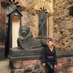 Rashami Desai Instagram - Life has so much to give u, learn to accept it... This time I've seen miraculous changes in the history of Edinburgh ❤️ . . Thank you my little doll @bhaktiivaidya . . #rashamidesai #rashamians #Edinburgh #got #architecture #history #miraculous #magnificent #love #whatelseispossible #whatmoreispossible #rythmicrashami💃 #immagical✨🧞‍♀️🦄