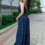 Rashmi Gautam Instagram - #RashmiGautam Outfit 👗@byshahmeenhusain Stylist @impriyankasahajananda 📸 @portraitsbyprudhviraj #blue #indowesternstyle #gown #static