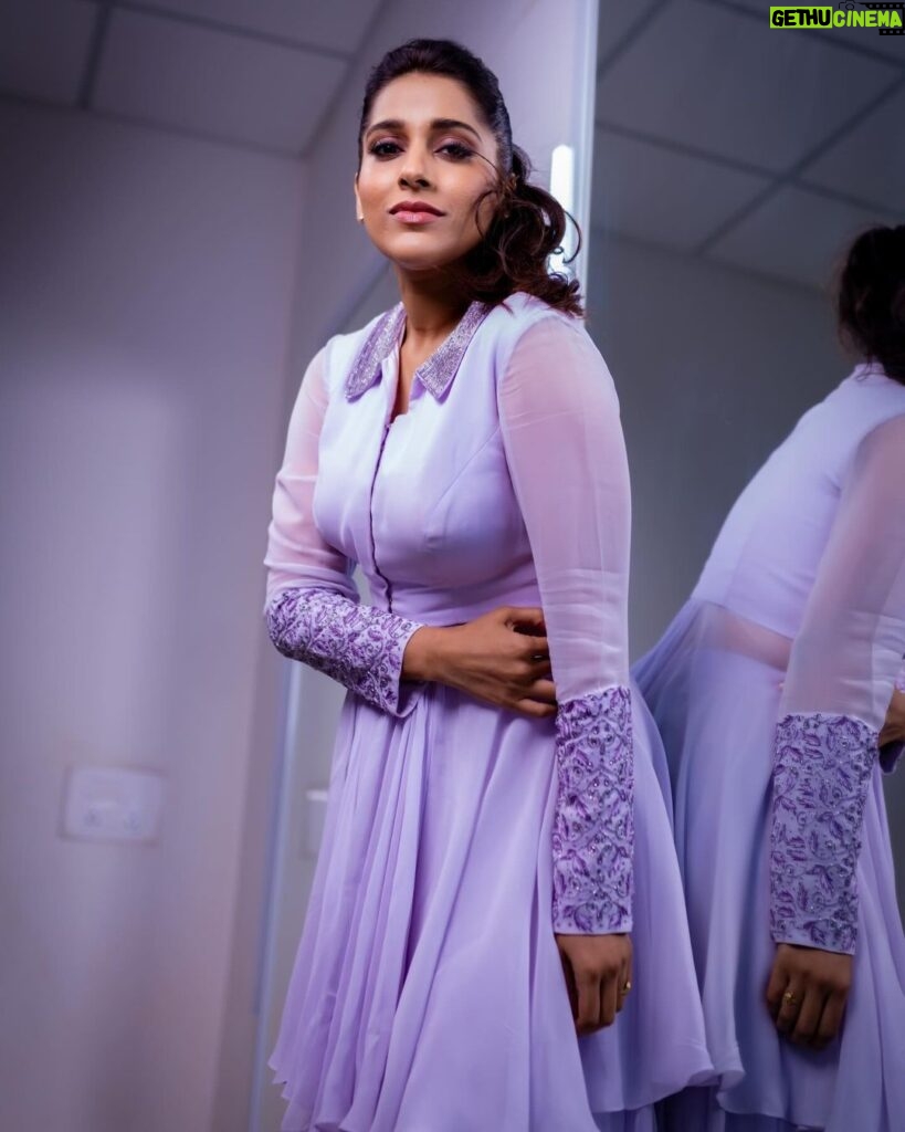 Rashmi Gautam Instagram - #RashmiGautam Outfit @designerkavitaagarwal Styled by @impriyankasahajananda P.c 📸 @naresh_clicks