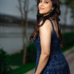 Rashmi Gautam Instagram - #RashmiGautam Outfit 👗@byshahmeenhusain Stylist @impriyankasahajananda 📸 @portraitsbyprudhviraj #blue #indowesternstyle #gown #static