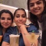 Rashmi Gautam Instagram – Spending last epic days of 2023 with my favs 
#2023 #fridaynite #allaboutyesterday😍 #static #carousel