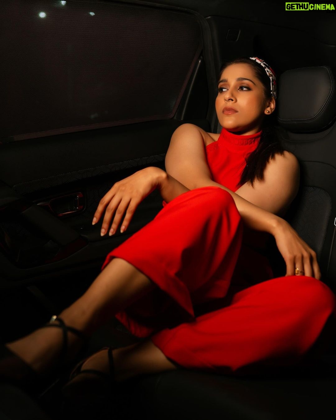 Rashmi Gautam Instagram - ❤️❤️❤️❤️❤️❤️❤️ #decembering #rashmigautam #2023 Pic credit @v_capturesphotography