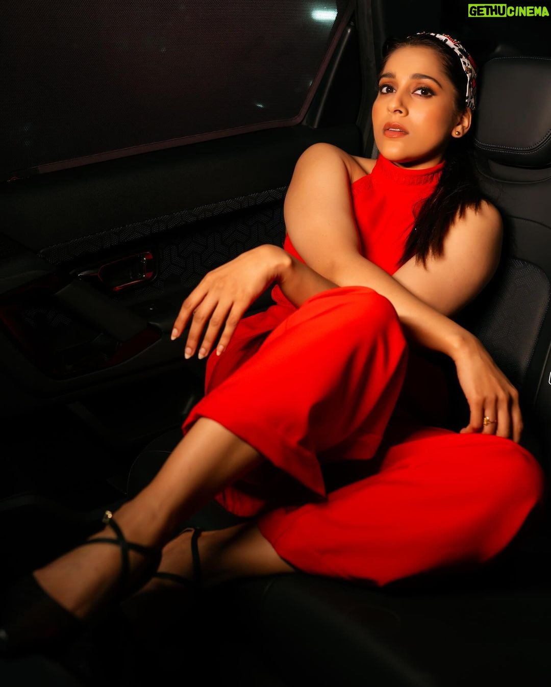 Rashmi Gautam Instagram - ❤️❤️❤️❤️❤️❤️❤️ #decembering #rashmigautam #2023 Pic credit @v_capturesphotography