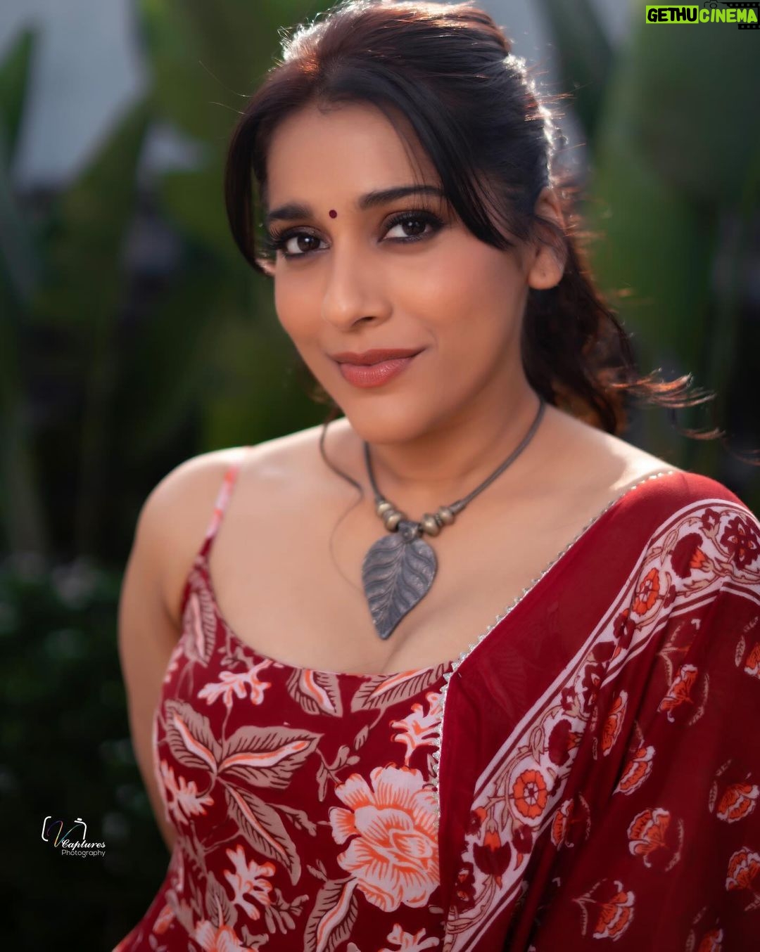 Rashmi Gautam Instagram - 😊😊😊😊😊😊 #RashmiGautam #2024 P.C 📸 @v_capturesphotography
